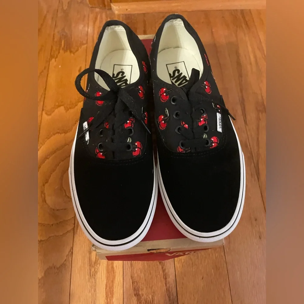 COPY - Brand new! Cherry vans - Picture 2 of 2